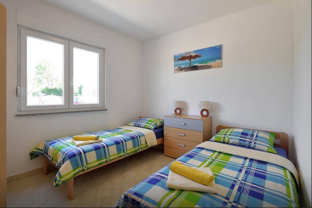 Apartment Una Пула Екстер'єр фото