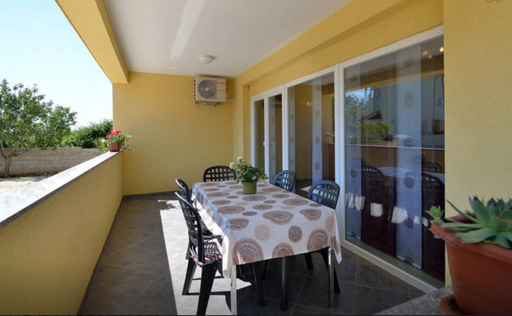 Apartment Una Пула Екстер'єр фото