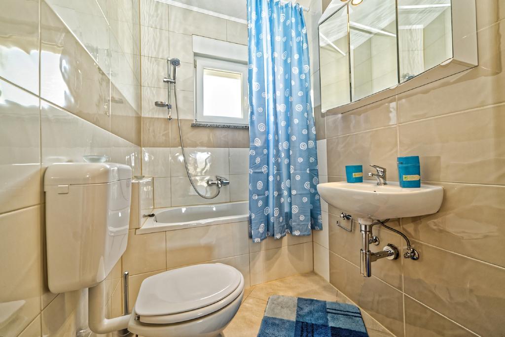 Apartment Una Пула Екстер'єр фото